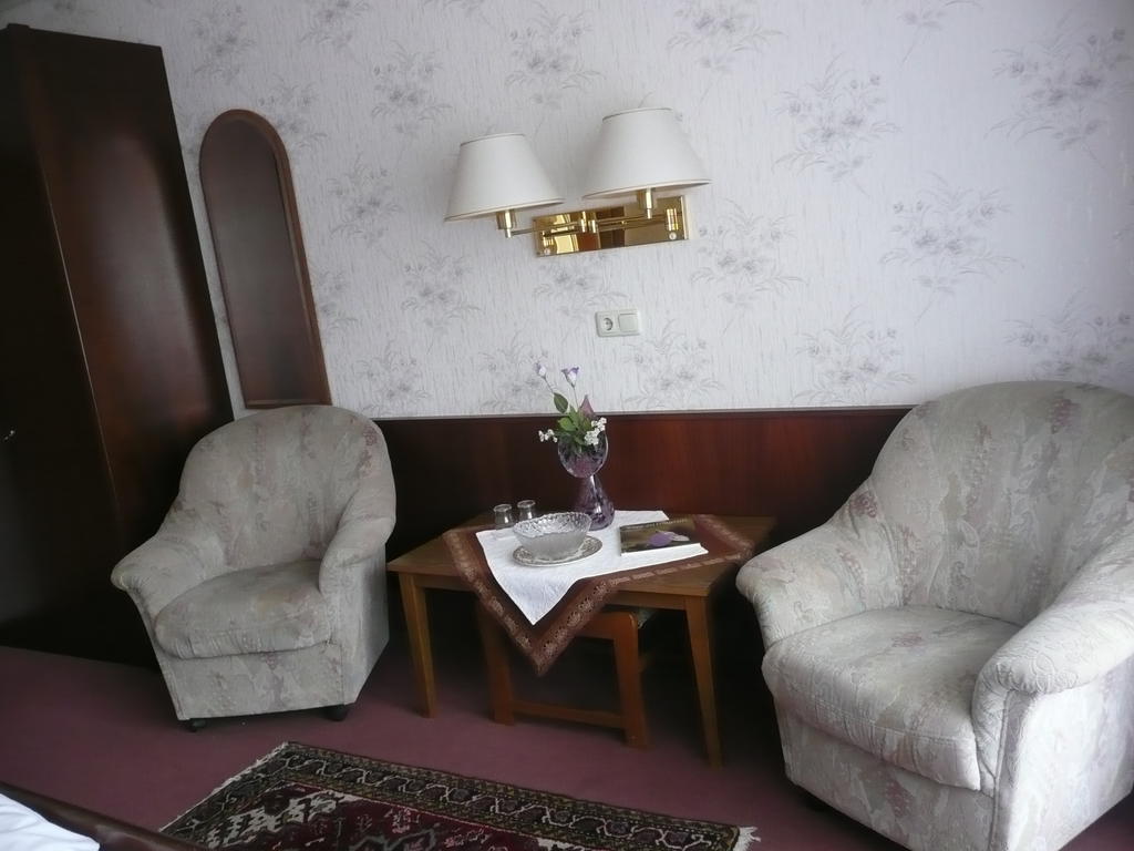 Hotel Olympia Bad Orb Cameră foto